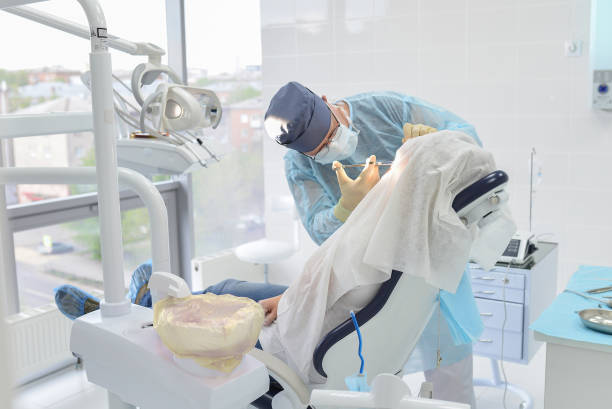 Best Emergency Dentist for Knocked-Out Tooth in Stepney, CT